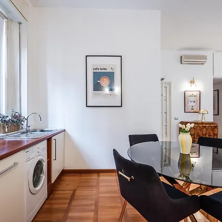 The Boutique - Repubblica - Porta Nuova - Station Apartman Milánó