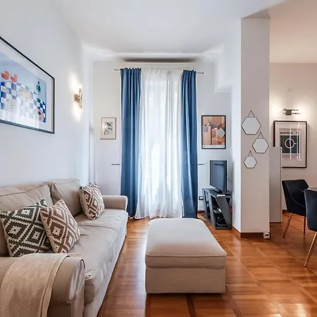 The Boutique - Repubblica - Porta Nuova - Station