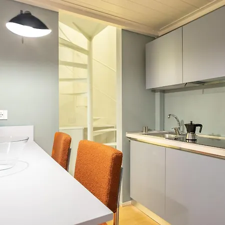 Borromei Elegance Suites By Halldis *