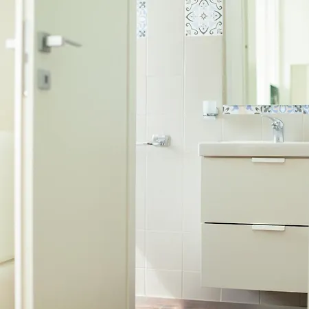 Design Moderno:monolocale Spazioso Vicino Metro M2