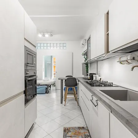 Metro Zara 1min - Bluedream - Wifi *