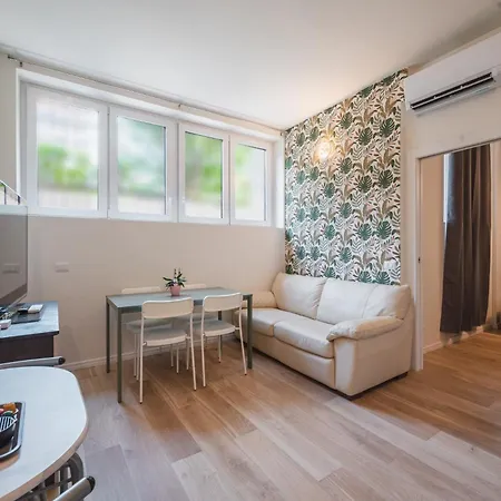 Modern 5 Min Walk From San Siro Stadium *