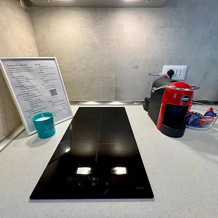 Loreto 15 Mins From Duomo - M1 Rovereto * ミラノ