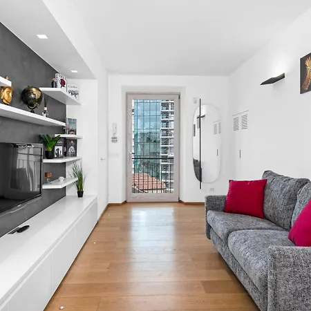 Luxury Brera - Corso 9 *