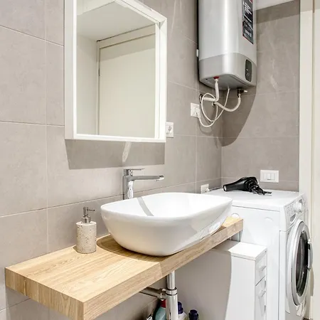 Apartamento Bovisa - Elegant Urban Flat