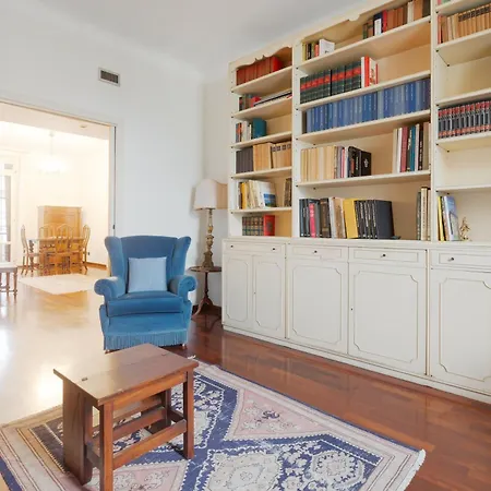 Corvetto M3 - Roomy On 2 Levels Appartement Milaan