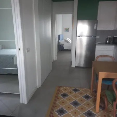 With Free Parking Garage - Con Parcheggio Incluso Nuovo Con 2 Da Letto E Due Bagni - New With 2 Bdrooms 2 Bathrooms- Jellow Subway Metro Gialla Porta Romana 3 Stops To Duomo 아파트 밀라노