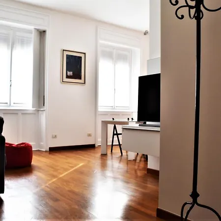 Апартаменты Homelovers Two Porta Venezia Mm1