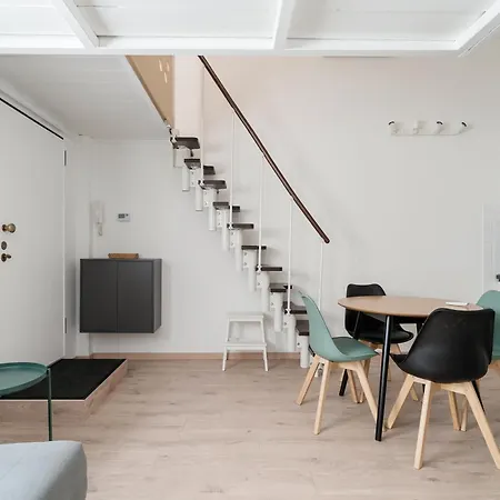 Guesthost - Bright Navigli