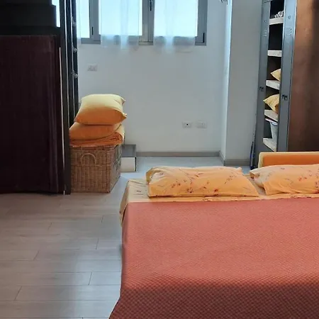 10 Via Giuseppe Sirtori Apartmán