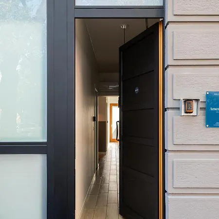 Relstay - Amendola 4*