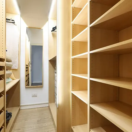 Primopiano - Muratori Apartman *