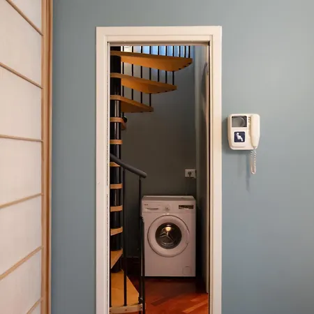 Splendid One Bedroom 2 Level Duomo - Mirable Pm 아파트 *