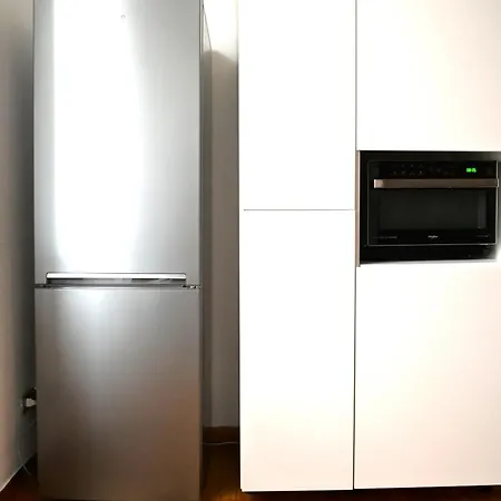 Διαμέρισμα Urban Perspective - 250 Meters From The Metro *