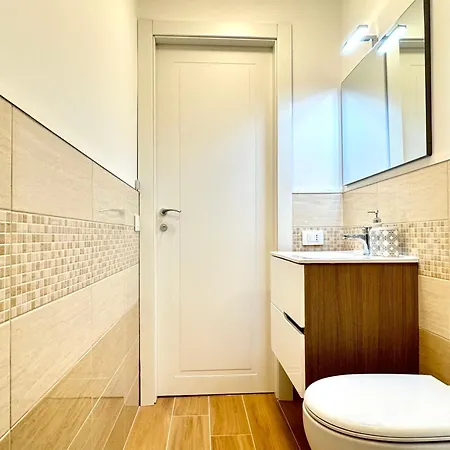 And Modern In The Center! * Mailand