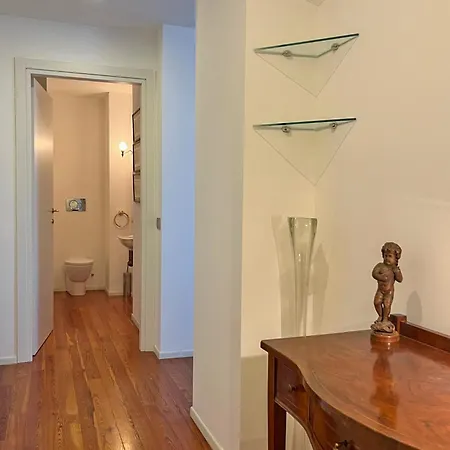 Stylish In Porta Venezia Апартаменты