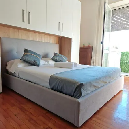 Jasmine מילאנו