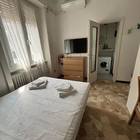 Appartement Joivy Cosy Near Metro, Quick Ride To Centre