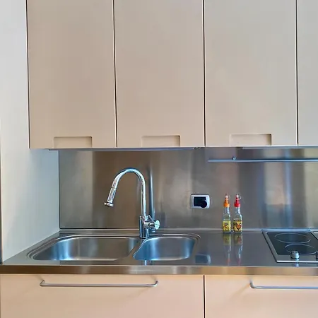 Monolocale Con Dehor A San Siro