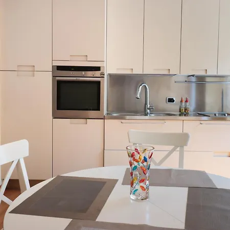 Monolocale Con Dehor A San Siro Milánó