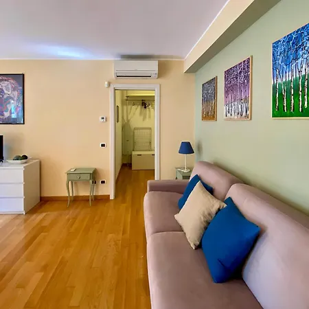 Monolocale Con Dehor A San Siro