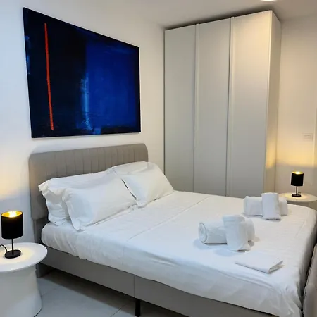 Lr Deluxe - Sismondi 44 Milan