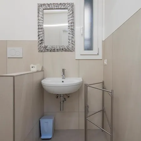 I-host Flat - Chieti 2 Apartment *