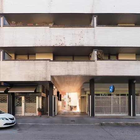 Primo Piano - Rosellini מילאנו