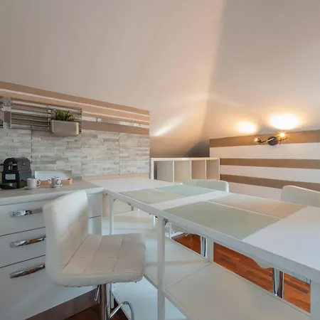 I-host - Rogoredo 21 * Mailand