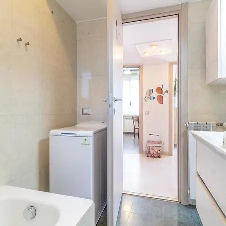 S&m - Casa Afrodite Precotto M1 * Milan