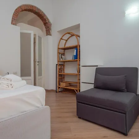 Luxury In Isola - De Castillia 20