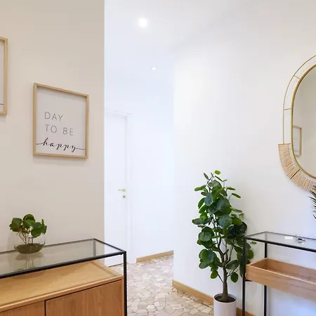 Sweett - Fontana * Milano