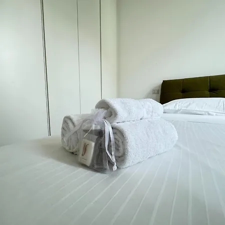 Sant'agostino Large & Elegant Apartment, شقة *