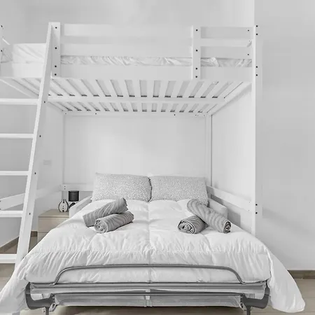 Do11 -10 Minutes From The Duomo- Apartment