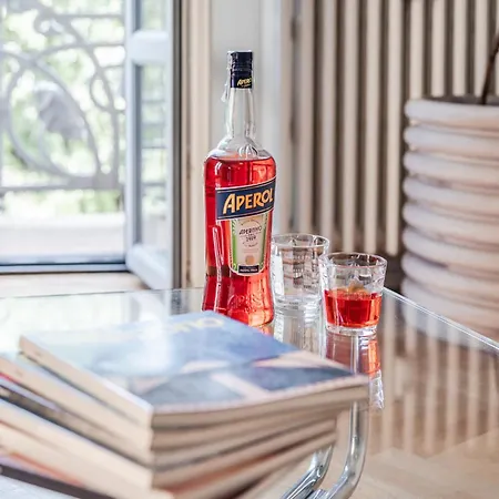 アパート The Morning Sound - Isola Premium Penthouse ミラノ