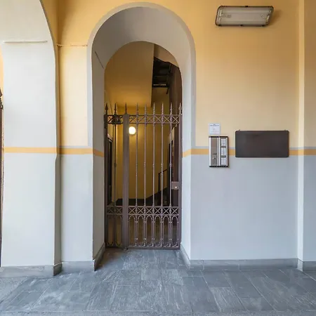 Daire Casa Gorilla Sempione, Milano