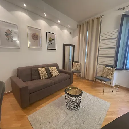 Madonnina Boutique Apartman *