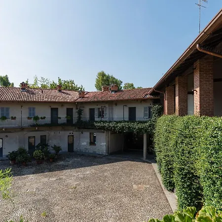 Guesthost - Cassina De' Pomm - Lovely