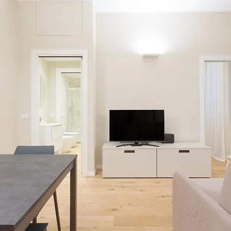 아파트 Guesthost - Primaticcio M1 Modern And Bright
