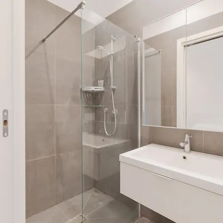 Lovely And Cosy Near Porta Romana Apartmán *