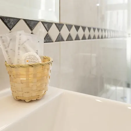 Design And Fashion - New Bright *