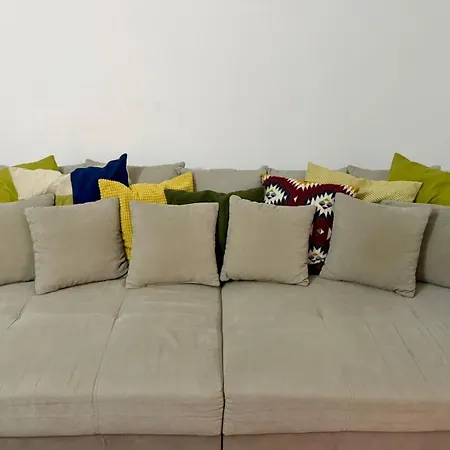 Kaktus House - Your Away From In * Milánó