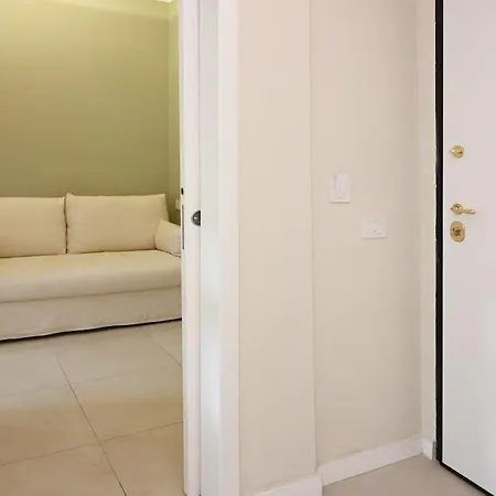 Smart Living Coronelli, Due Passi Da M4 Appartement *