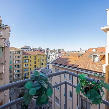 Bright & Cozy 2 Bedroom Flat 50m From M4 Stop Lejlighed