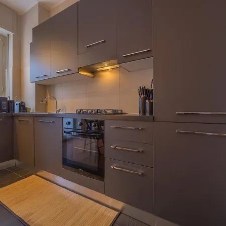 Lejlighed Bright & Cozy 2 Bedroom Flat 50m From M4 Stop *