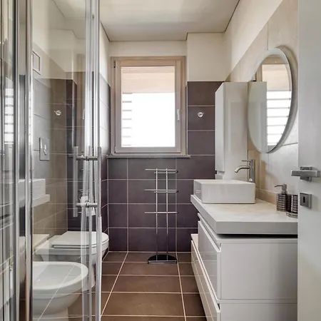 Giaxtower Gym & Pool Skyline View * ميلان