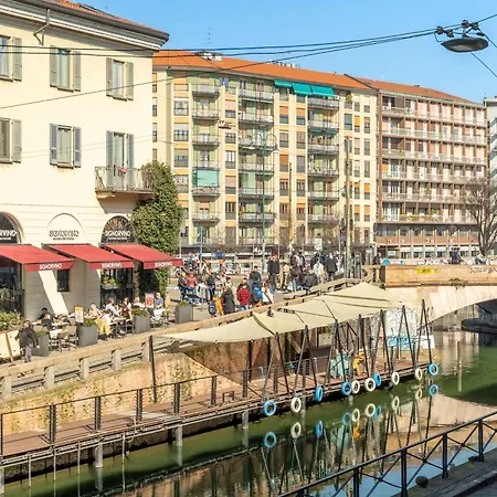 Apartamento Alzaia Naviglio Grande 40 Milão