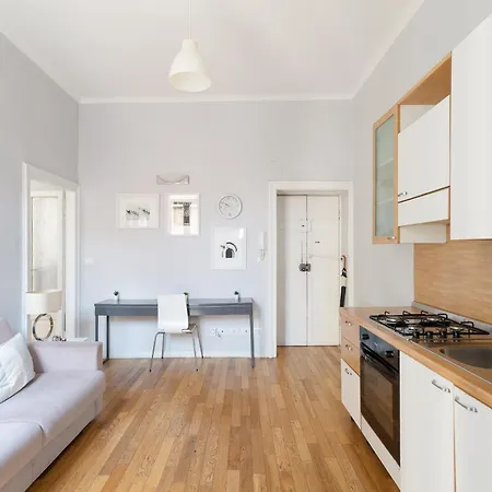 Guesthost - Citta Studi Balcony Appartamento Milano