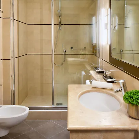 Starhotels Tourist Hotel