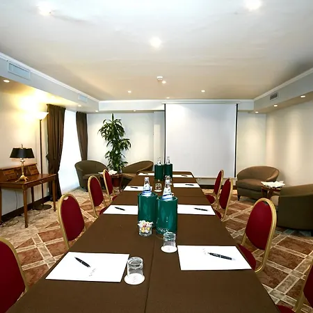 Hotel Sina De La Milano